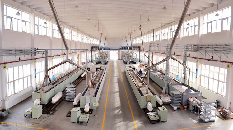 热烈庆祝湖南欧博ABG新厂七号、八号窑乐成燃烧